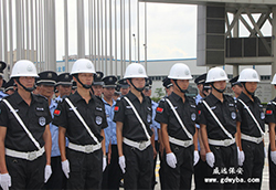 威遠(yuǎn)東莞保安公司，因?yàn)閷Ｗ⑺詫I(yè)！