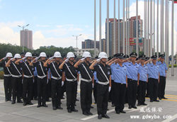 威遠(yuǎn)保安之勵(lì)志保安哥，傳遞正能量