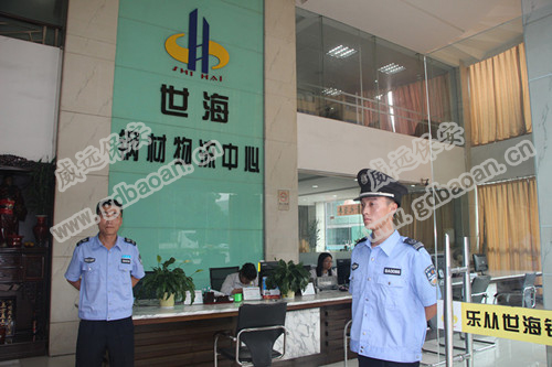 民警打社區(qū)安保公司保安，劣行背后是規(guī)則意識缺乏