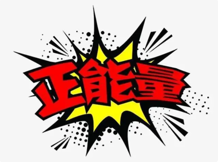 事發(fā)太原！女孩坐在高層天臺上玩手機(jī)熱心保安將其拽回